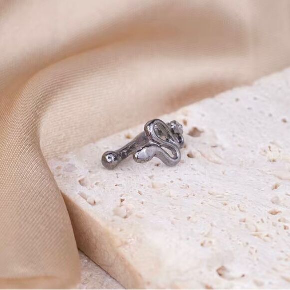 Snake Adjustable Nose Ring - Picture 3 of 3